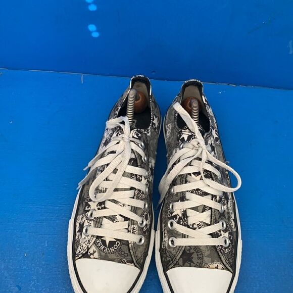 CONVERSE CHUCK TAYLOR ALL STAR Low Top SHOES All Star Logo Print Men 9 - Picture 4 of 8